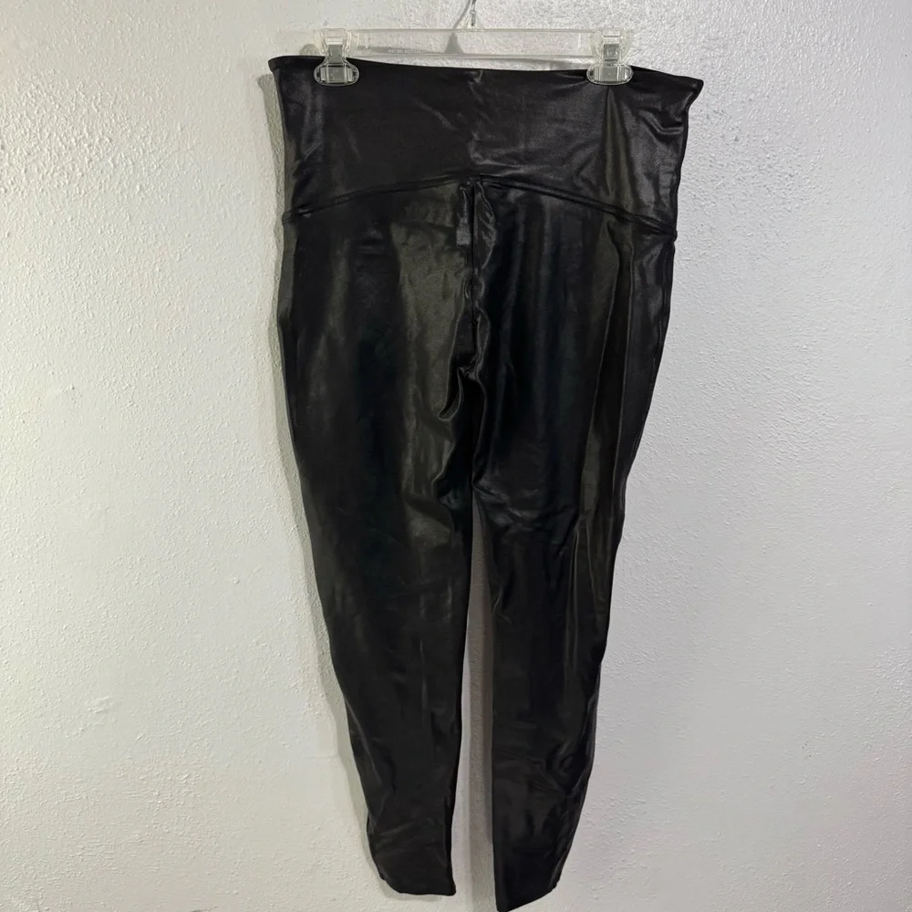 SPANX Black Faux Leather Leggings 1x - Picture 4 of 4